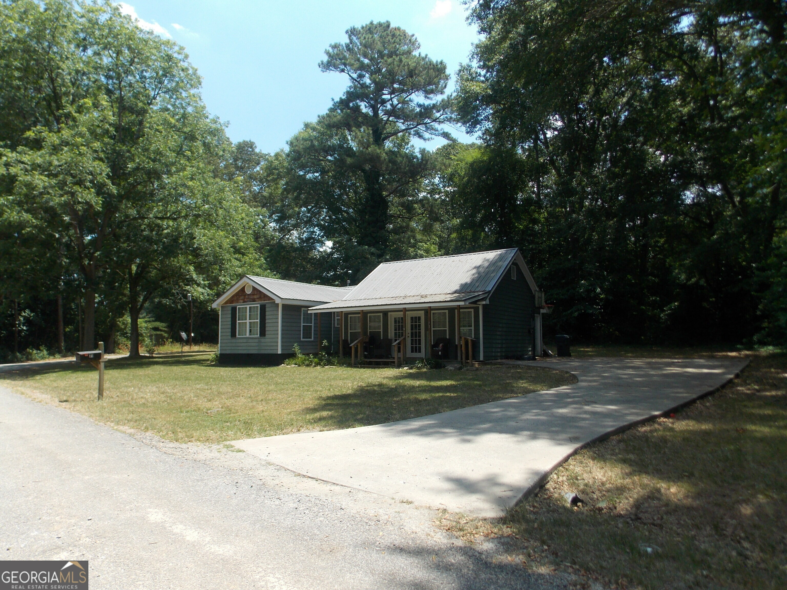 Property Photo:  71 Jackson Street  GA 31064 