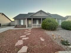 Property Photo: 1913 N 550 W UT 84721