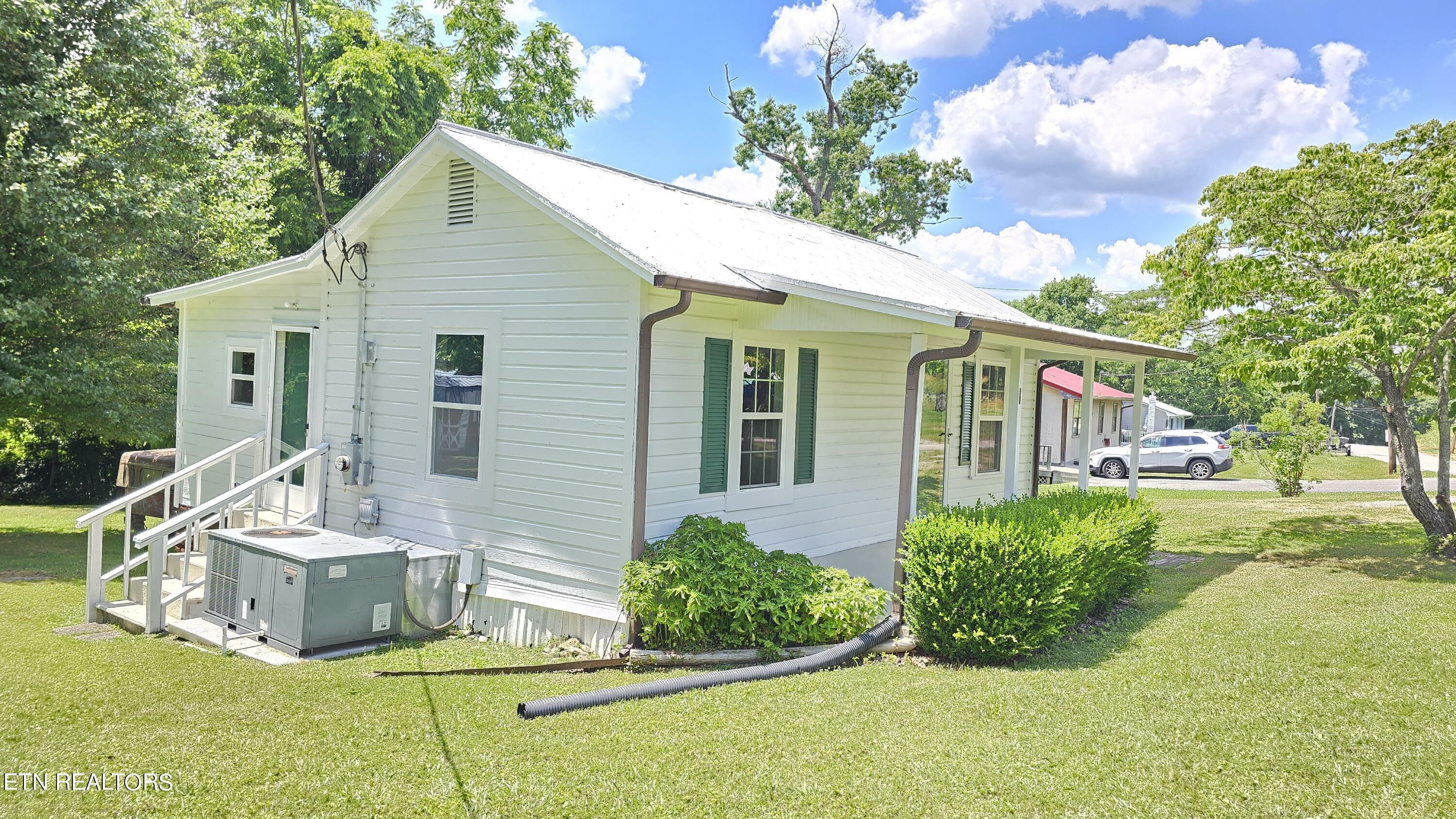 Property Photo:  115 Ball Creek Rd  TN 37825 