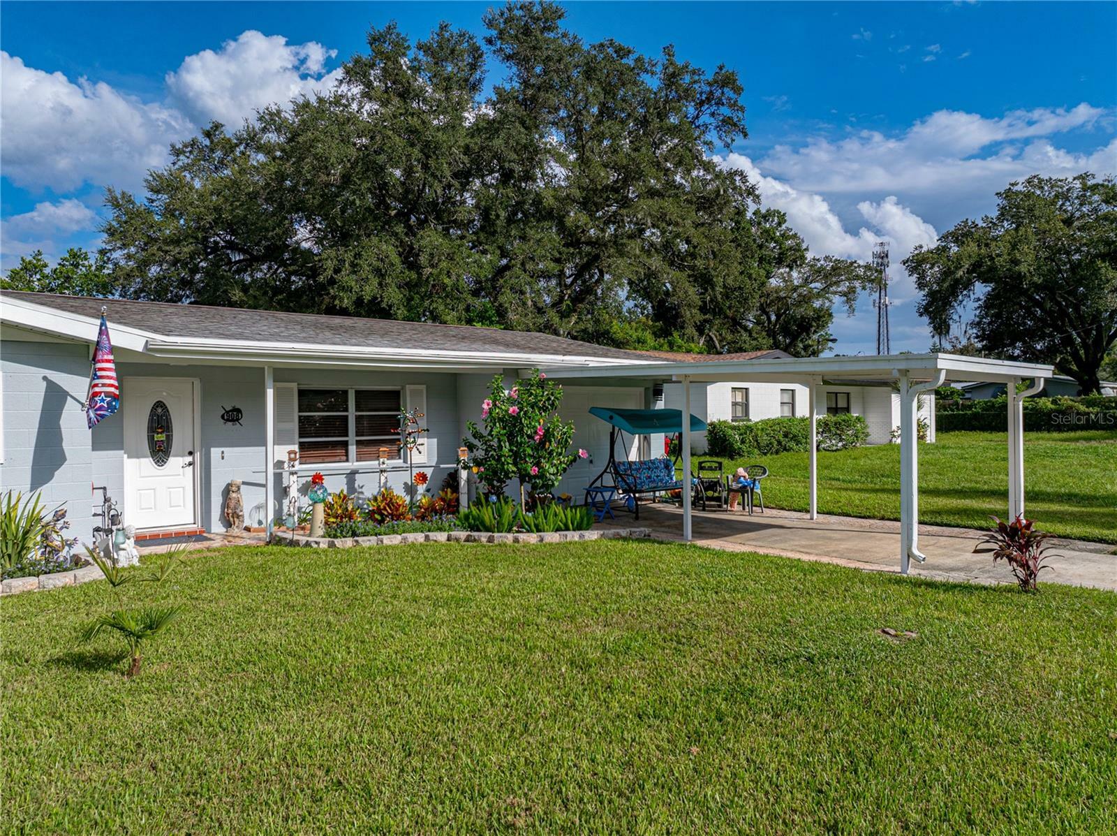 Property Photo:  908 N Crystal Terrace  FL 33563 