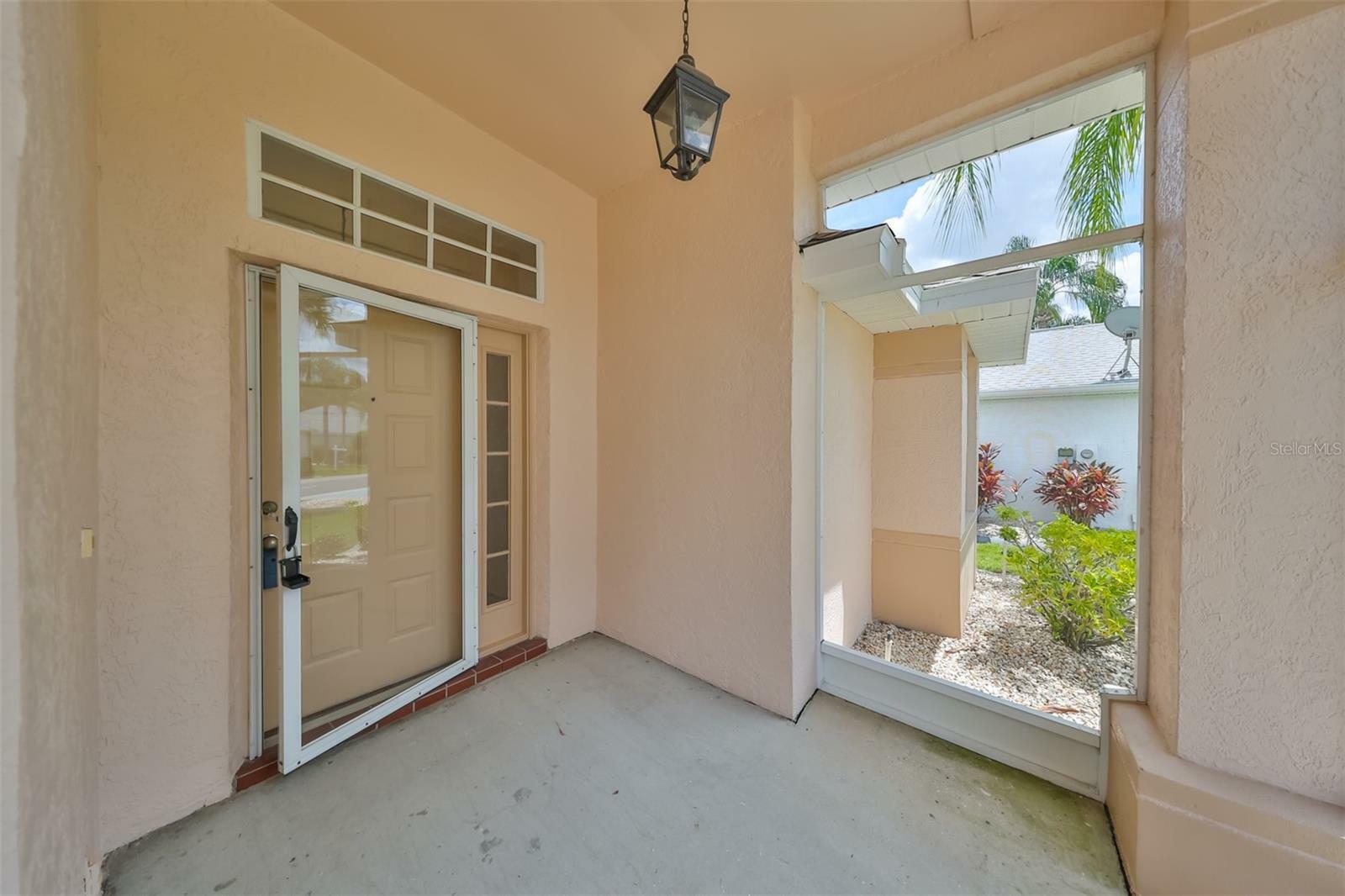 Property Photo:  731 Winterbrooke Way  FL 33573 