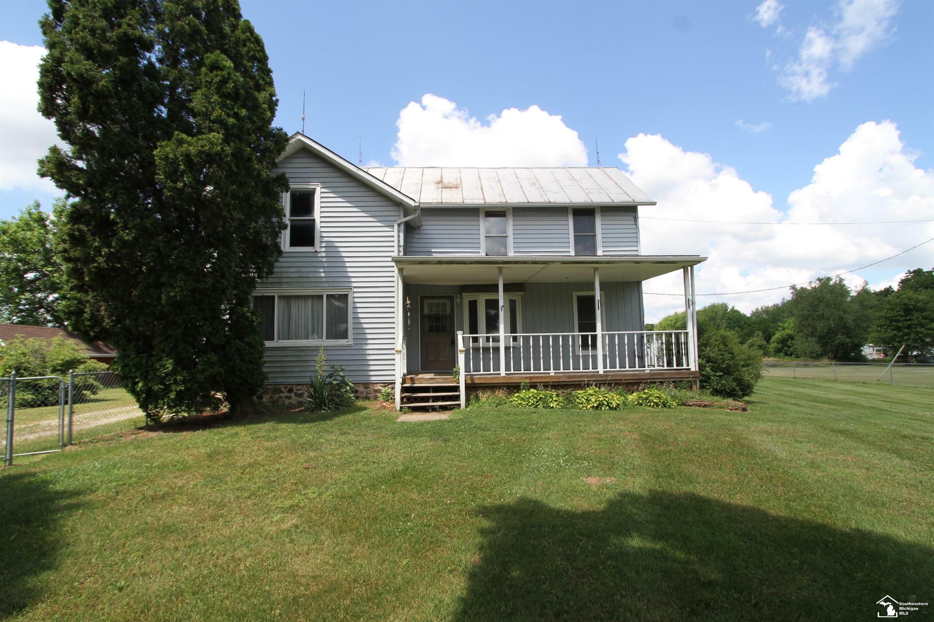 Property Photo:  10865 Plank  MI 48160 