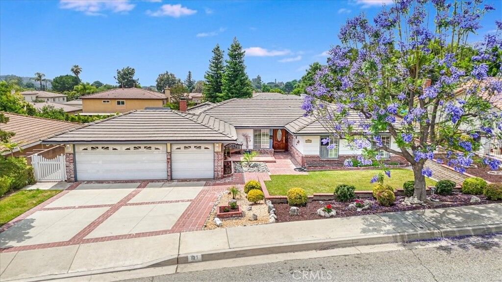 Property Photo:  121 Glengrove Avenue  CA 91741 