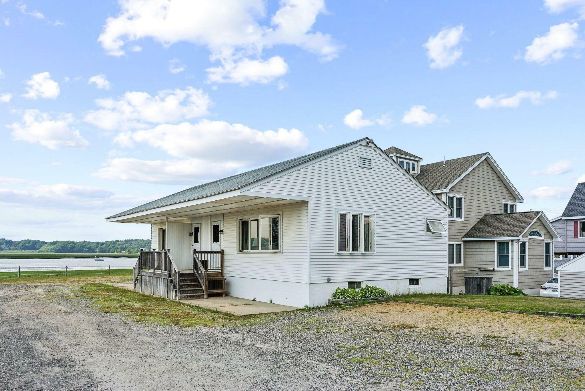 Property Photo:  11 Clam Lane  ME 04090 