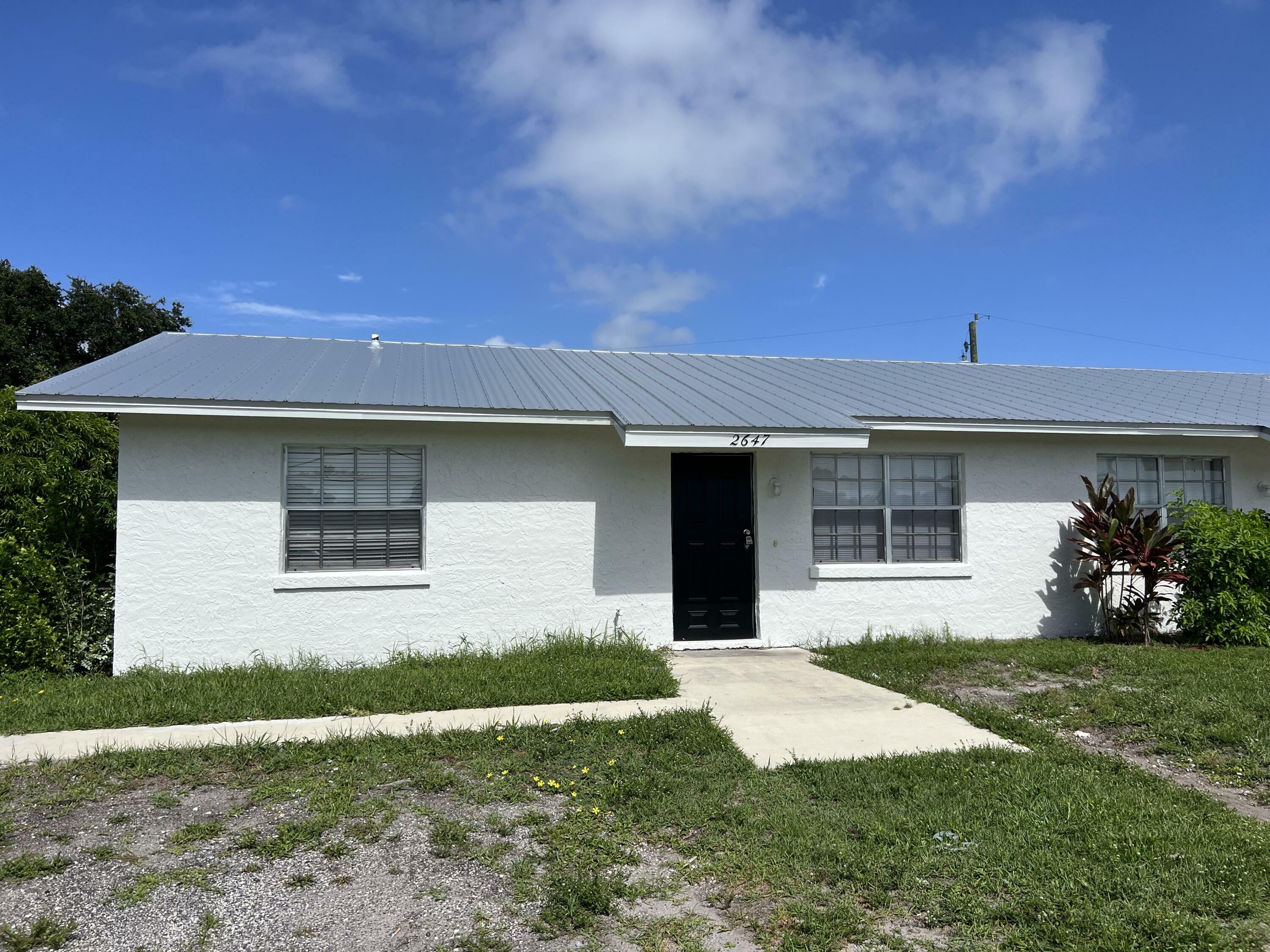 Property Photo:  2647 Cherokee Avenue  FL 34946 