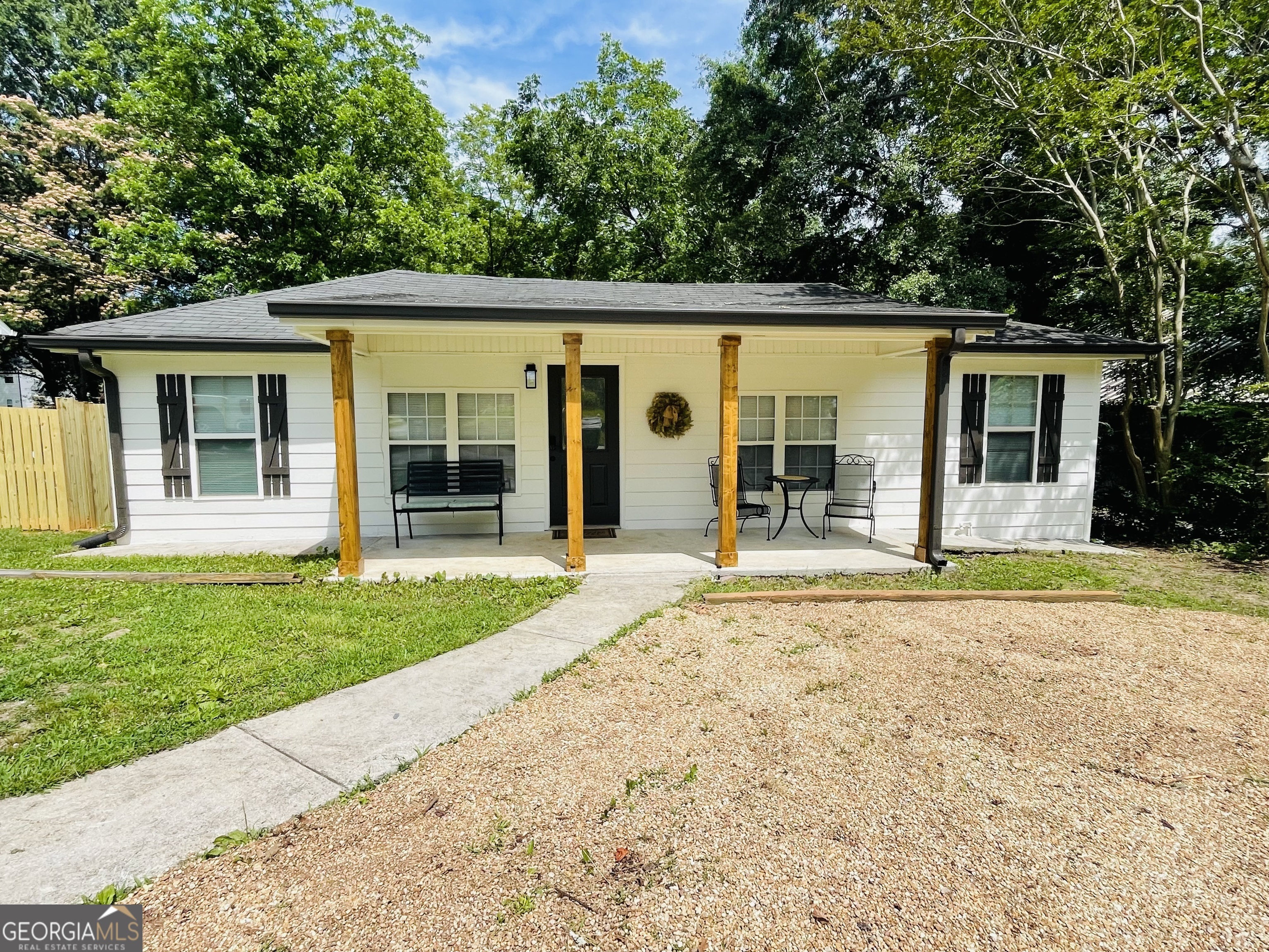 Property Photo: 433 Walton Street GA 30176
