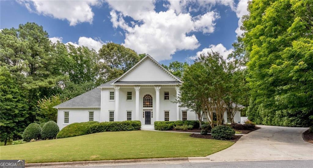 Property Photo:  1015 Finnsbury Drive  GA 30075 
