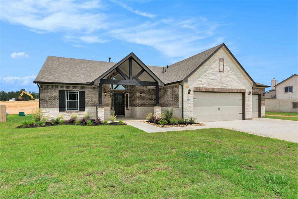 Property Photo: 9617 Moss Rose TX 77378