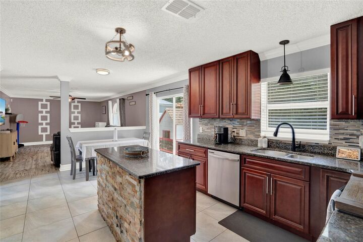 Property Photo:  2025 Brewster Drive  FL 32738 