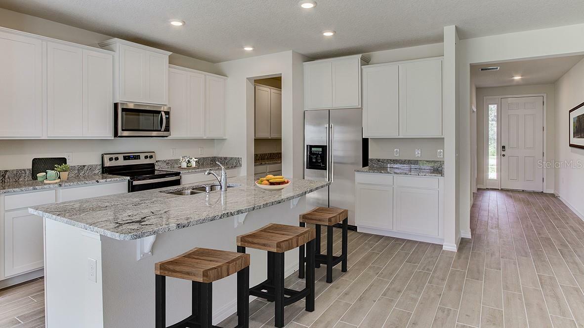 Property Photo: 4416 SW 59th Place FL 32608