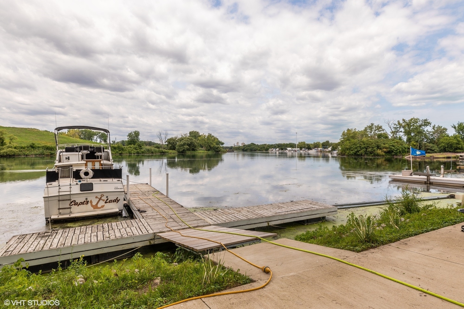 Property Photo:  13837 S Croissant Drive  IL 60633 