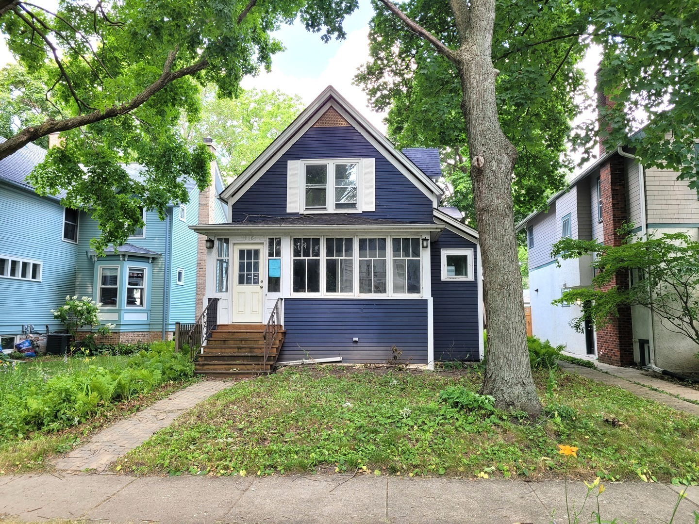 Property Photo:  116 5th Street  IL 60091 