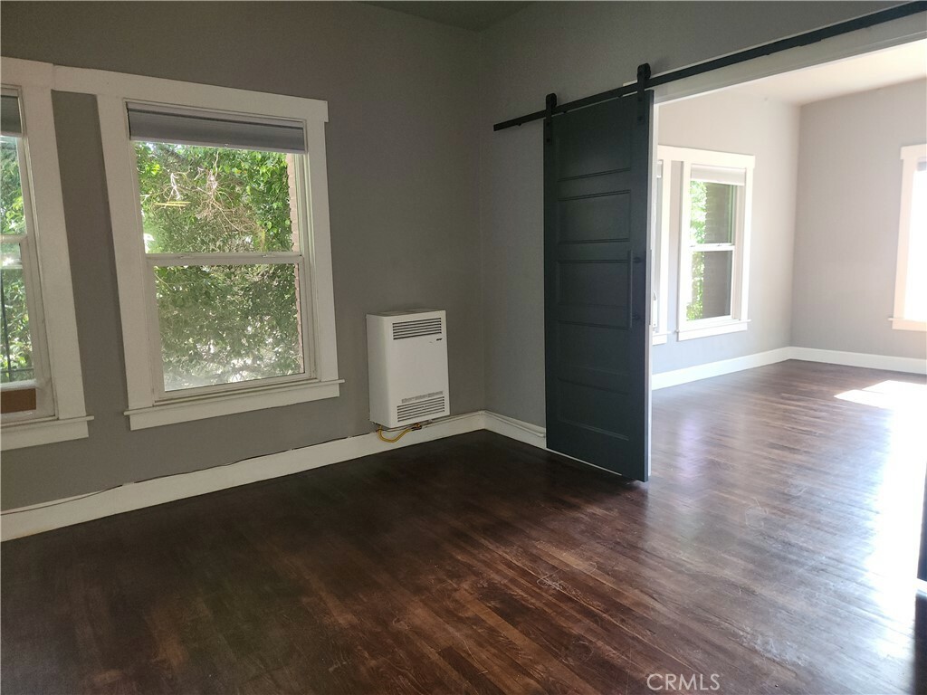 Property Photo:  4125 S Figueroa Street 216  CA 90037 