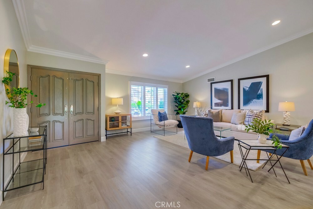 Property Photo:  3116 Lilly Ave  CA 90720 