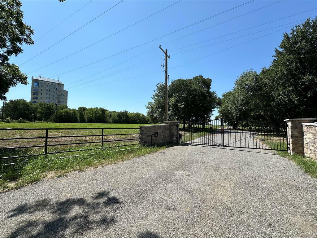 Property Photo:  Lot 5, 1087 Waters Edge Drive  TX 75020 