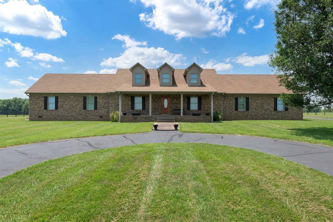 Property Photo:  221 Fred Lively Road  KY 42104 