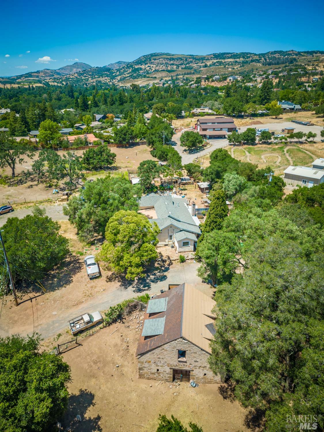 Property Photo:  2176 N Monticello Road  CA 94558 