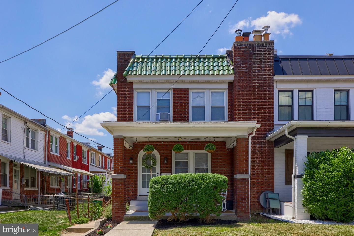 Property Photo:  608 N Franklin Street  PA 17602 