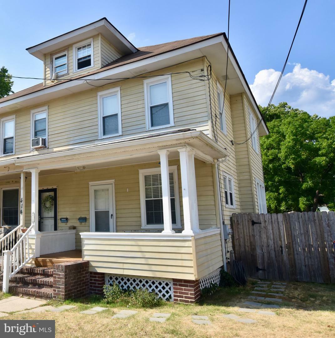 Property Photo:  412 Howard Street  NJ 08332 