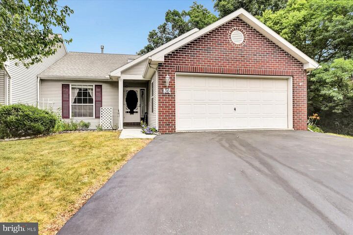 36 Tunbridge Lane  Carlisle PA 17015 photo