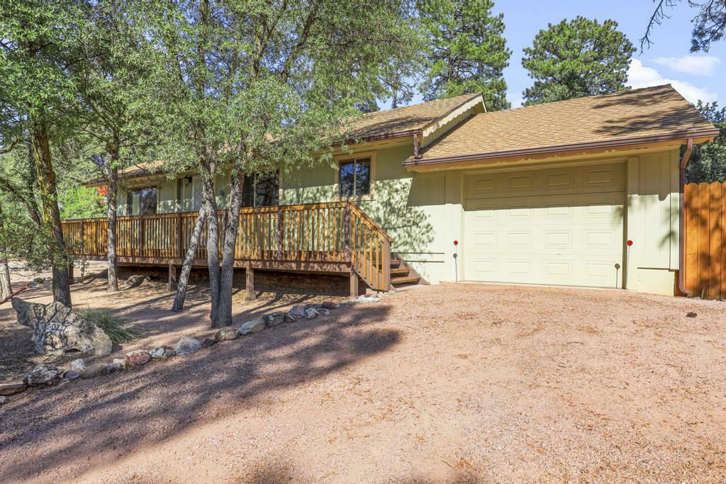 Property Photo:  907 N Easy Street  AZ 85541 