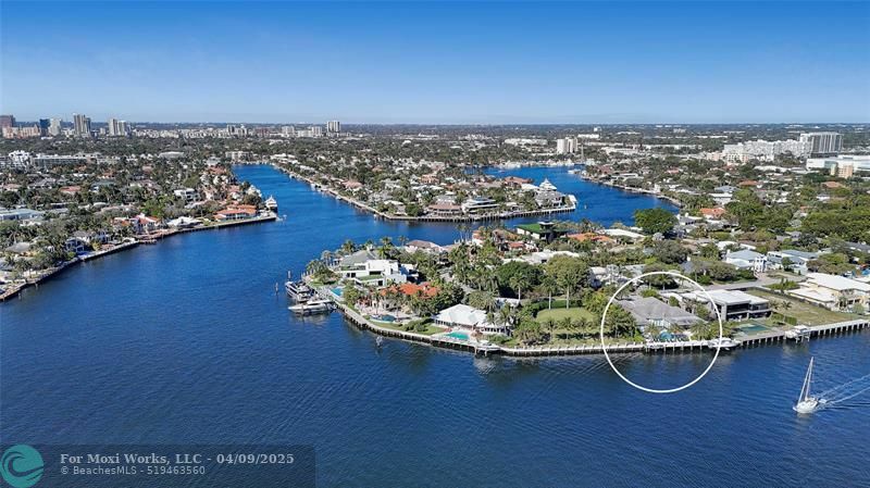 Property Photo: 520 Intracoastal Drive FL 33304