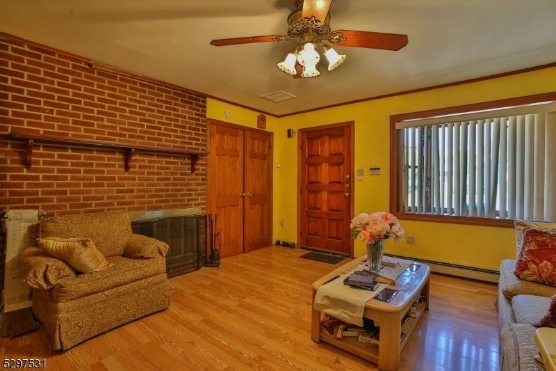 Property Photo:  549 Linden Ave  NJ 07065 