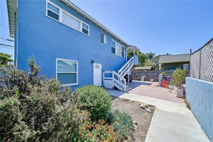 Property Photo: 774 Junipero CA 90804