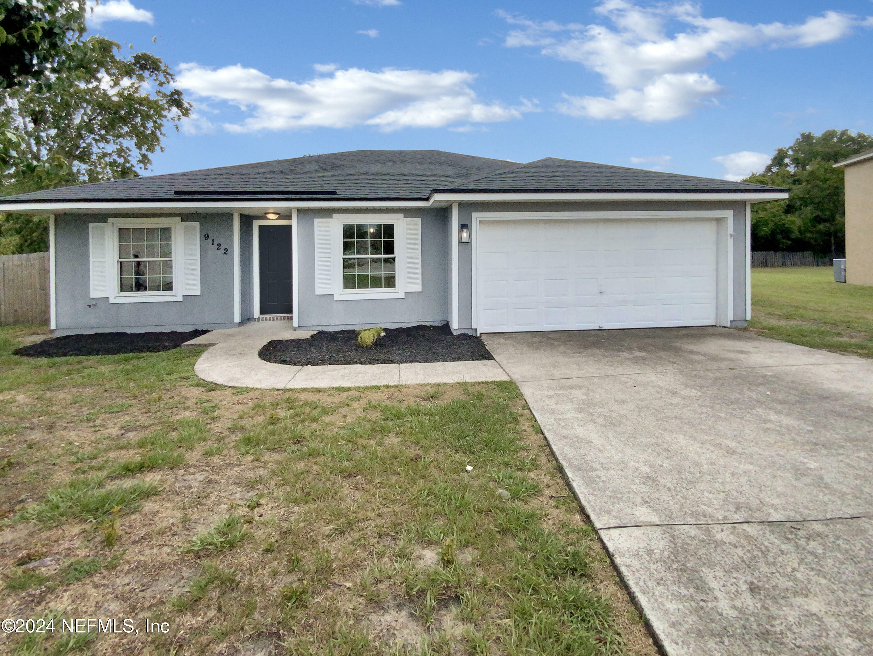 Property Photo:  9122 Ridge Brier Lane  FL 32225 