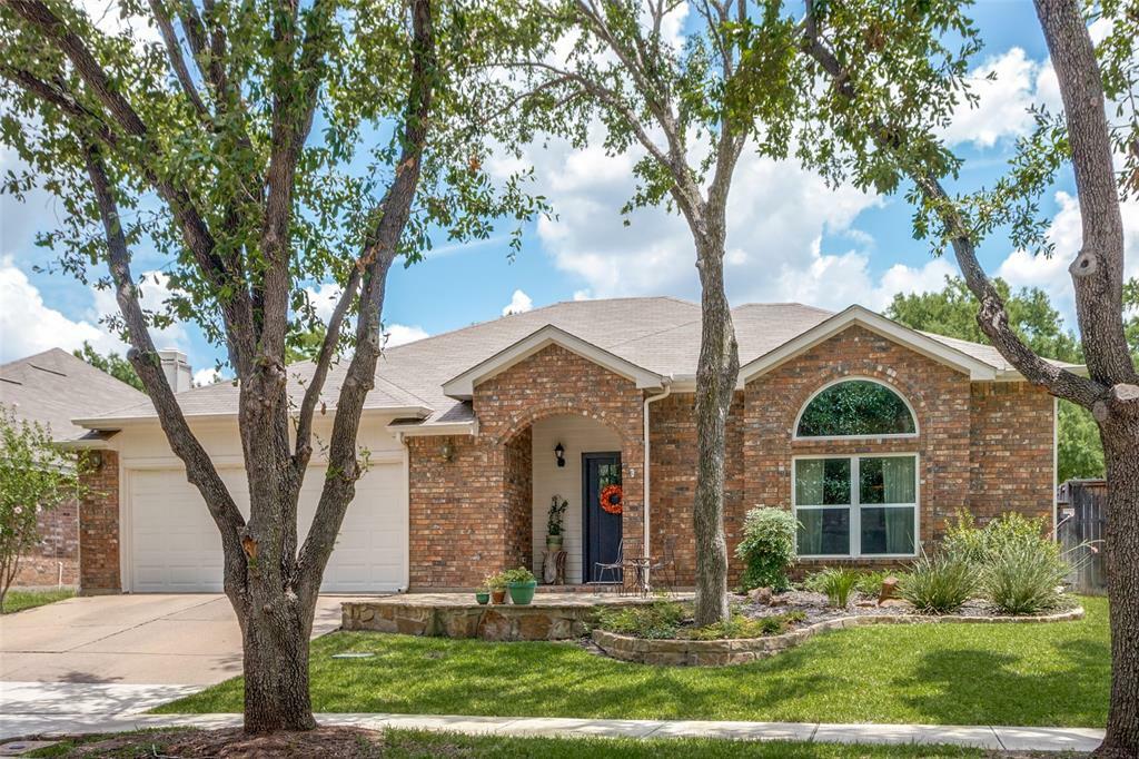 Property Photo:  7528 Deerlodge Trail  TX 76137 