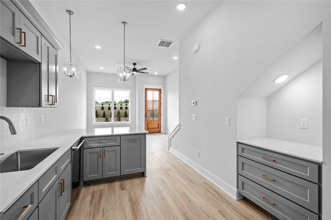 Property Photo:  3053 W Ajax Avenue  AR 72758 