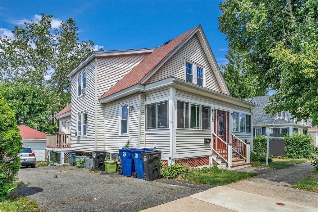 Property Photo:  38-40 Moffatt Rd  MA 01970 