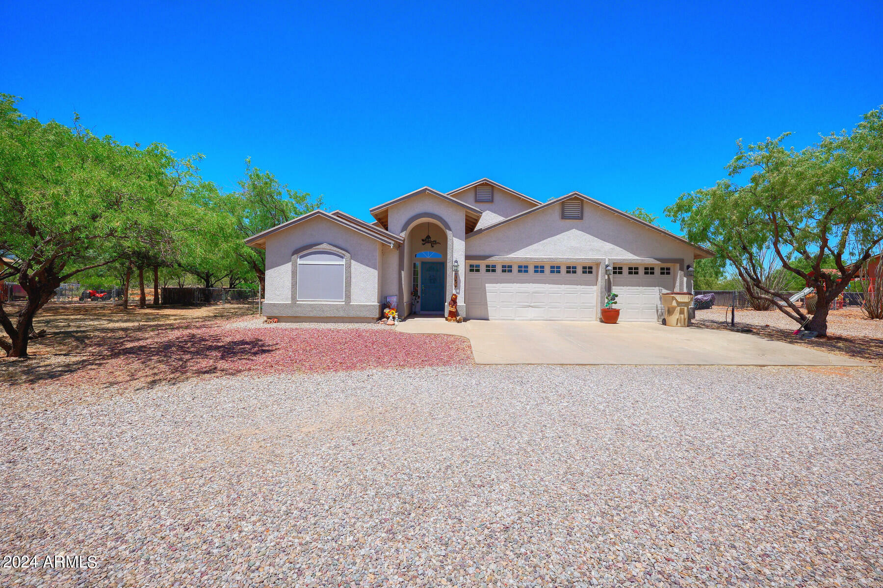 5676 S Calle De Leon --  Hereford AZ 85615 photo