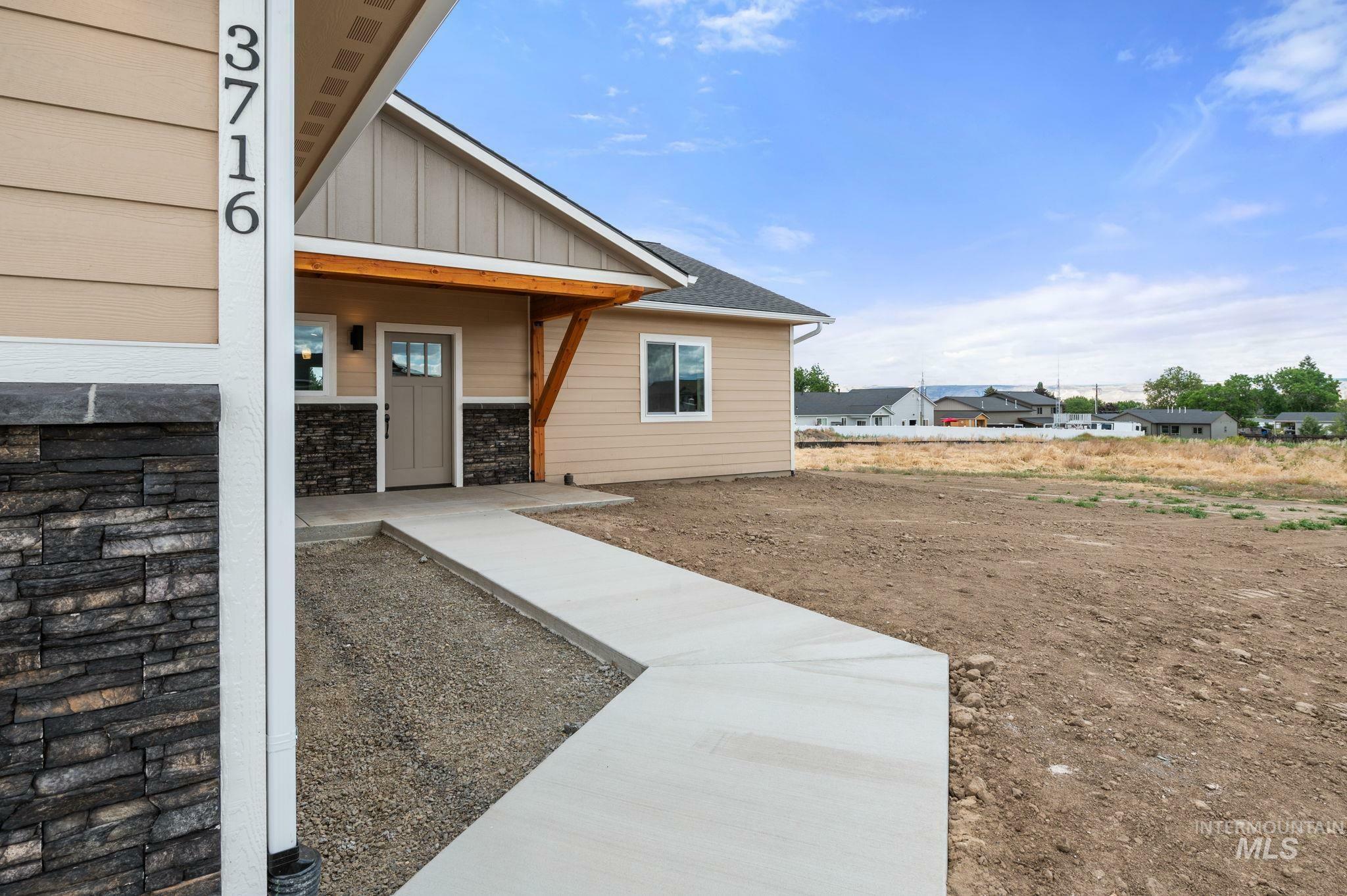 Property Photo:  3716 Skyview Drive  ID 83501 