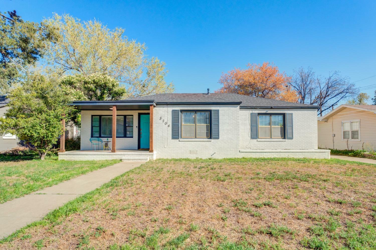 Property Photo:  3104 29th Street  TX 79410 