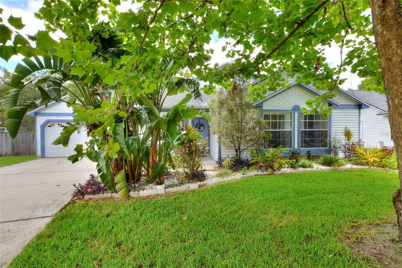 Property Photo:  4206 Longfellow Drive  FL 33566 