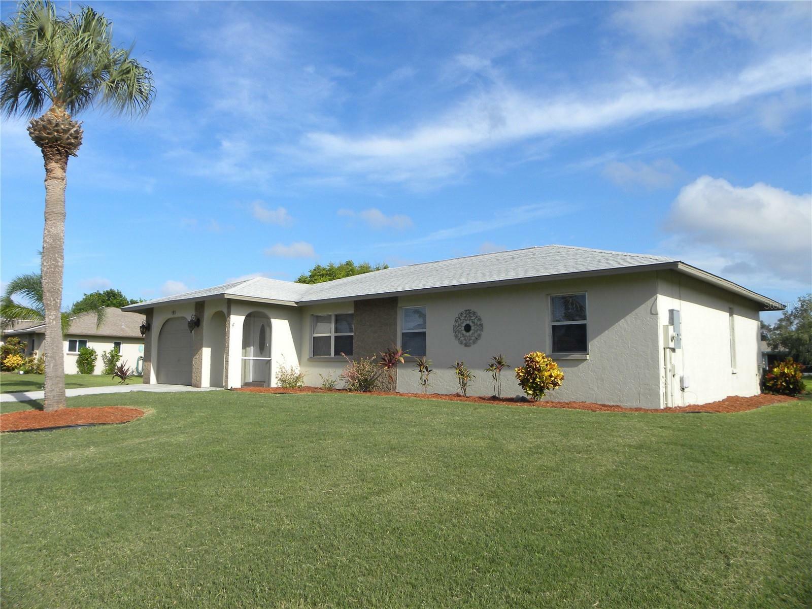 Property Photo:  193 Caddy Road  FL 33947 