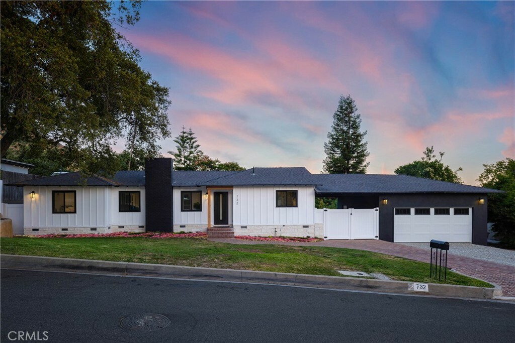 Property Photo:  732 Ridgeside Drive  CA 91016 