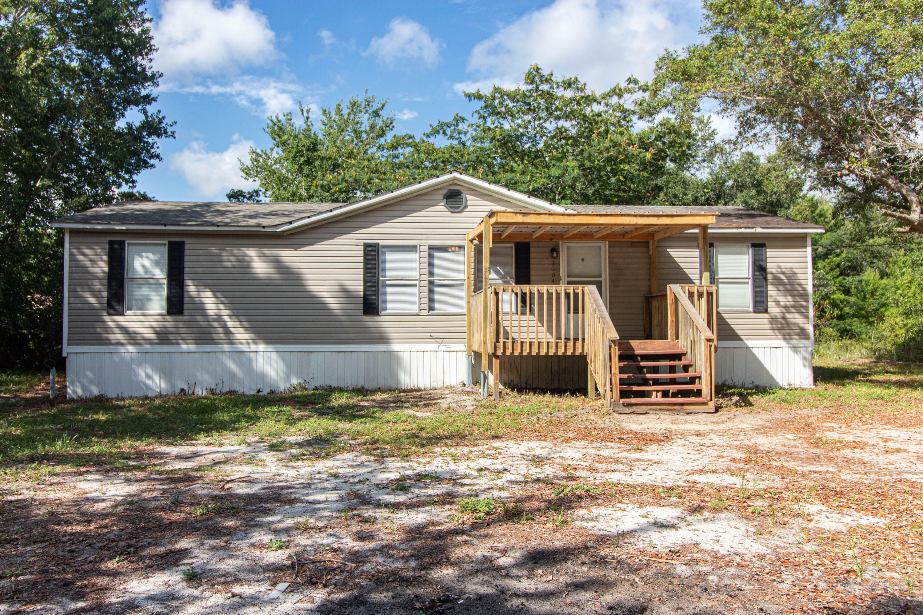 Property Photo:  3004 Ferris Drive  FL 32566 