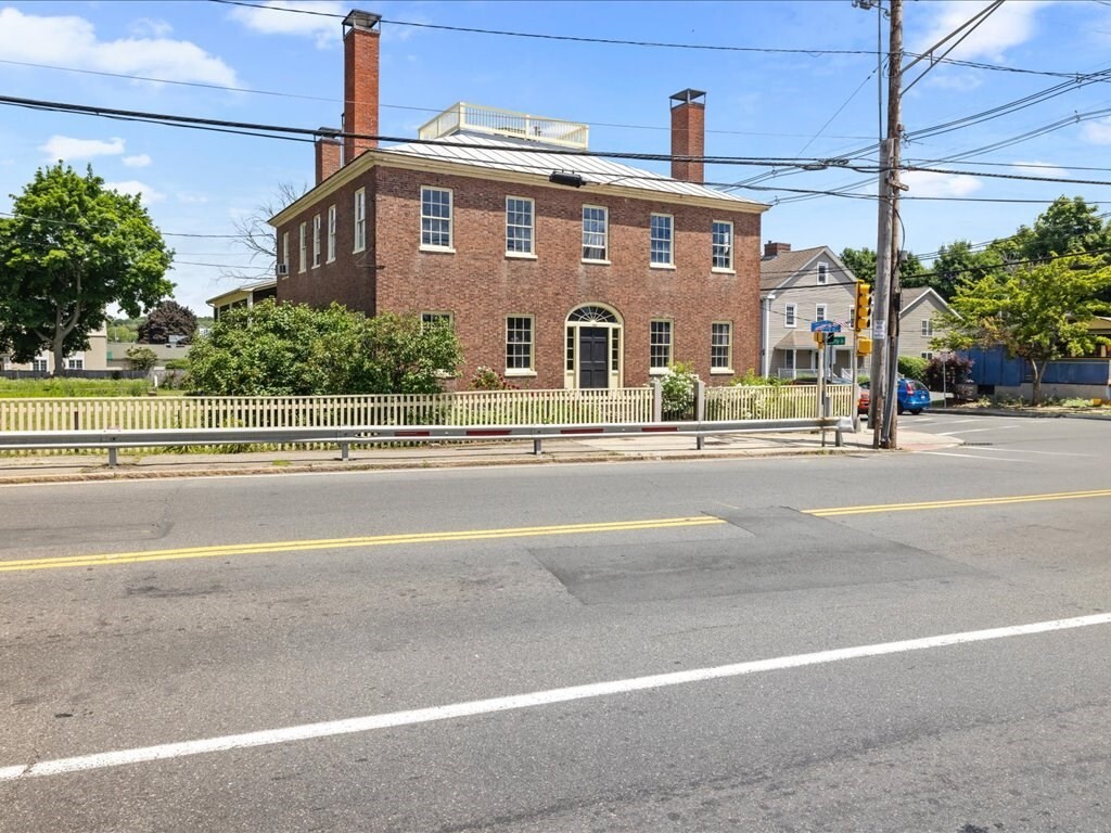166 High Street  Danvers MA 01923 photo