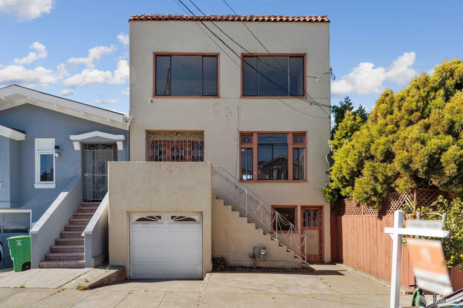 Property Photo: 1224 Athens Street CA 94112