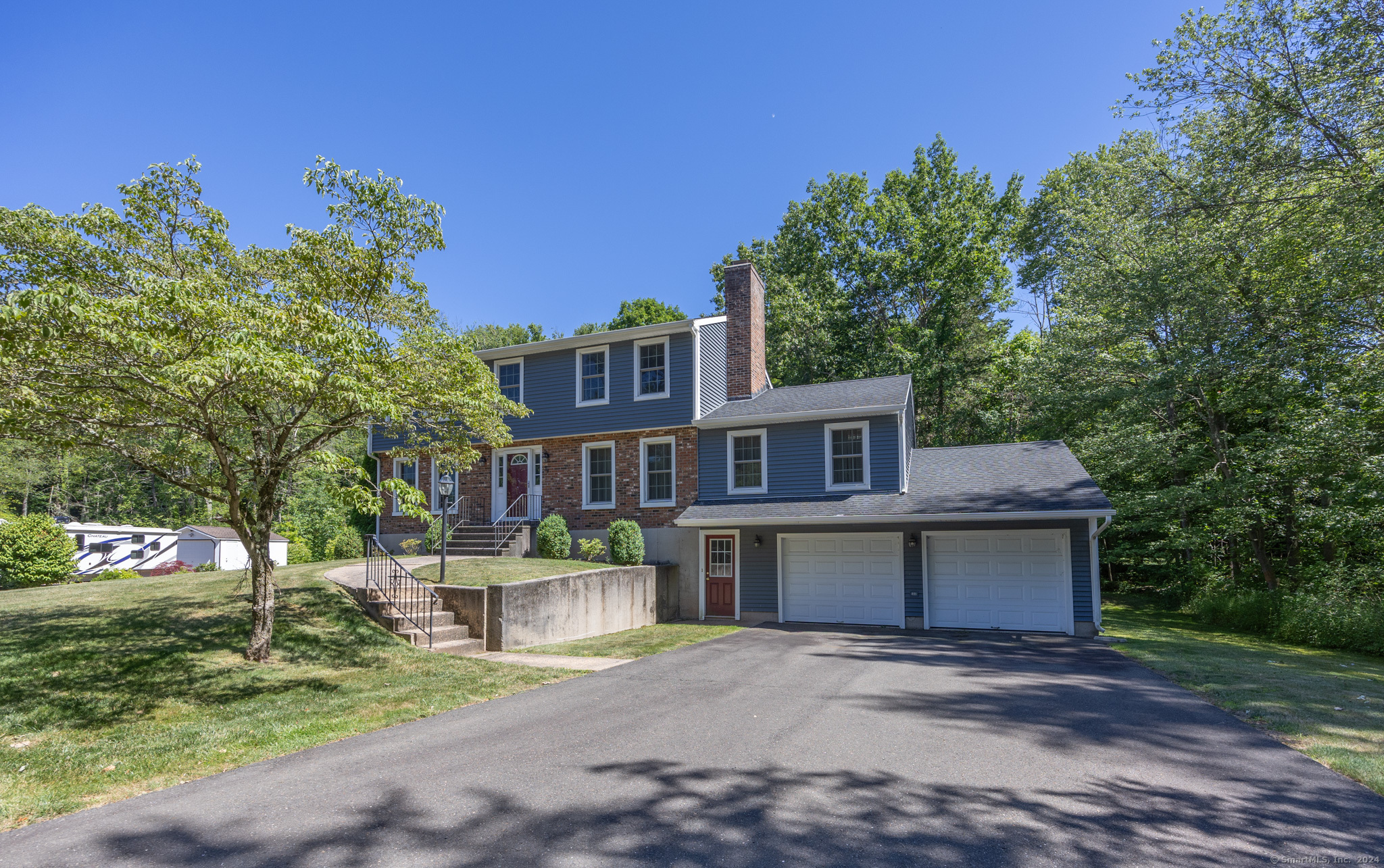 Property Photo: 79 Vineyard Drive CT 06037