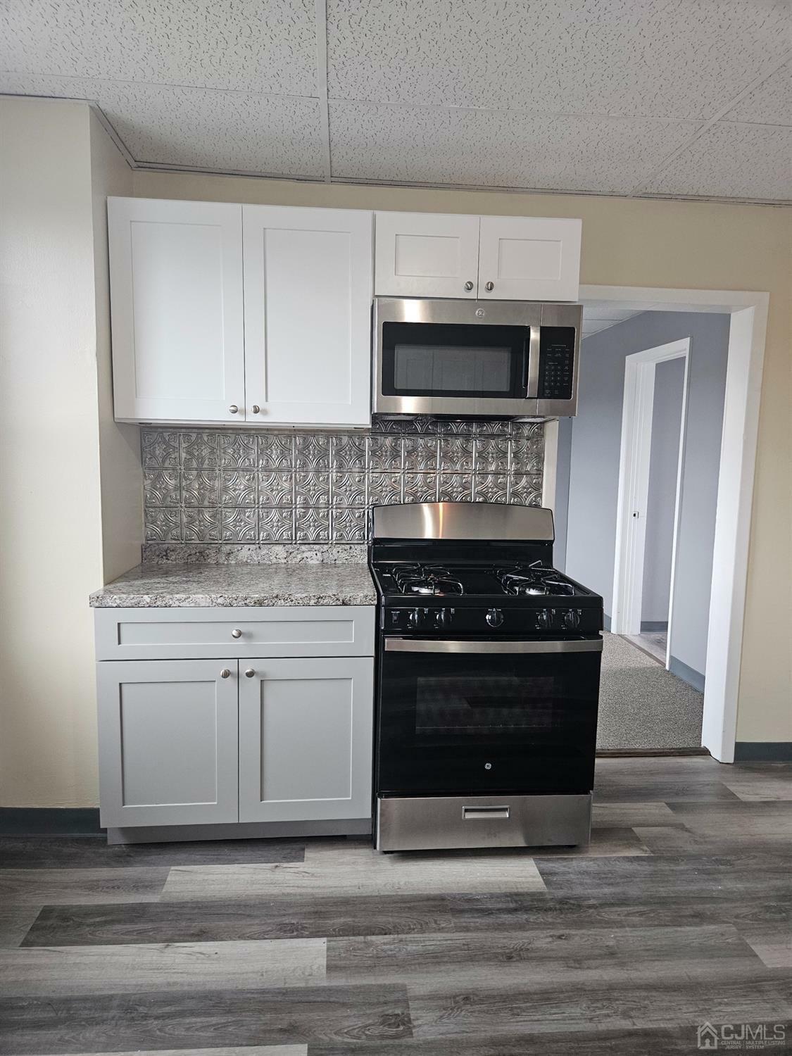 Property Photo:  142 Pierre Avenue 6  NJ 07026 