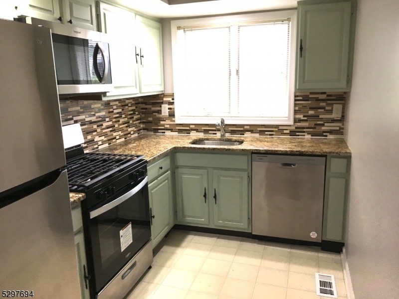 Property Photo: 66 Victory Ct NJ 07801