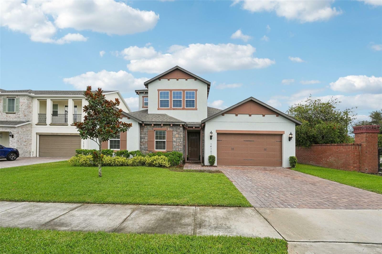 Property Photo:  14101 Creekbed Circle  FL 34787 