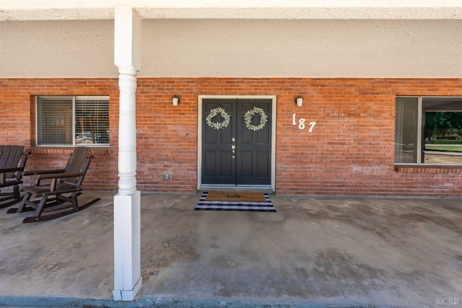 Property Photo:  187 Hogan Drive  CA 93245 