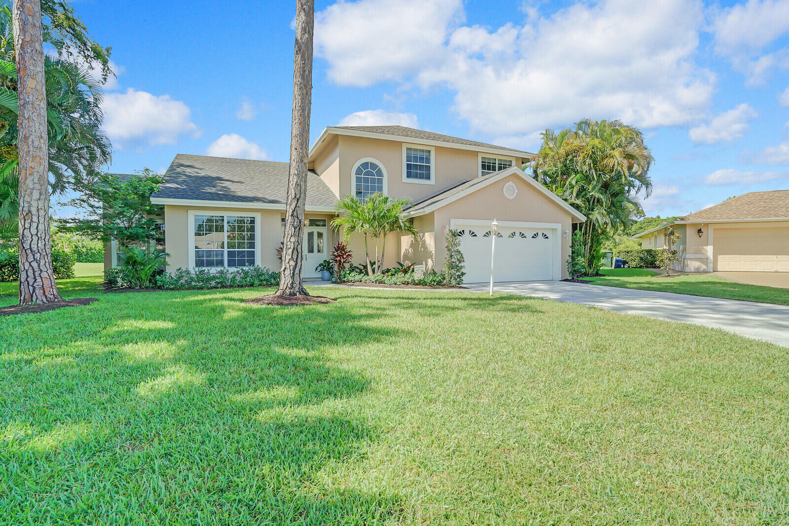 Property Photo:  13998 Columbine Avenue  FL 33414 