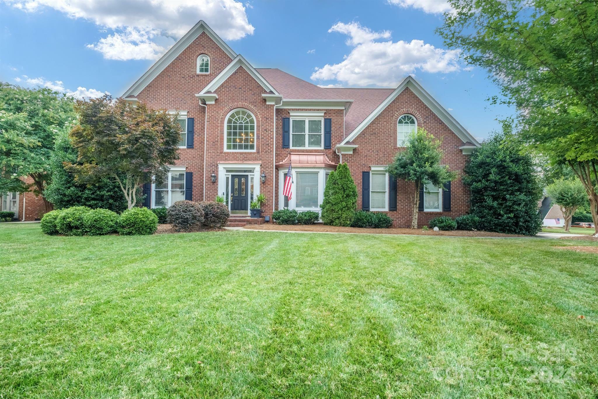 Property Photo: 6935 Curlee Court NC 28277