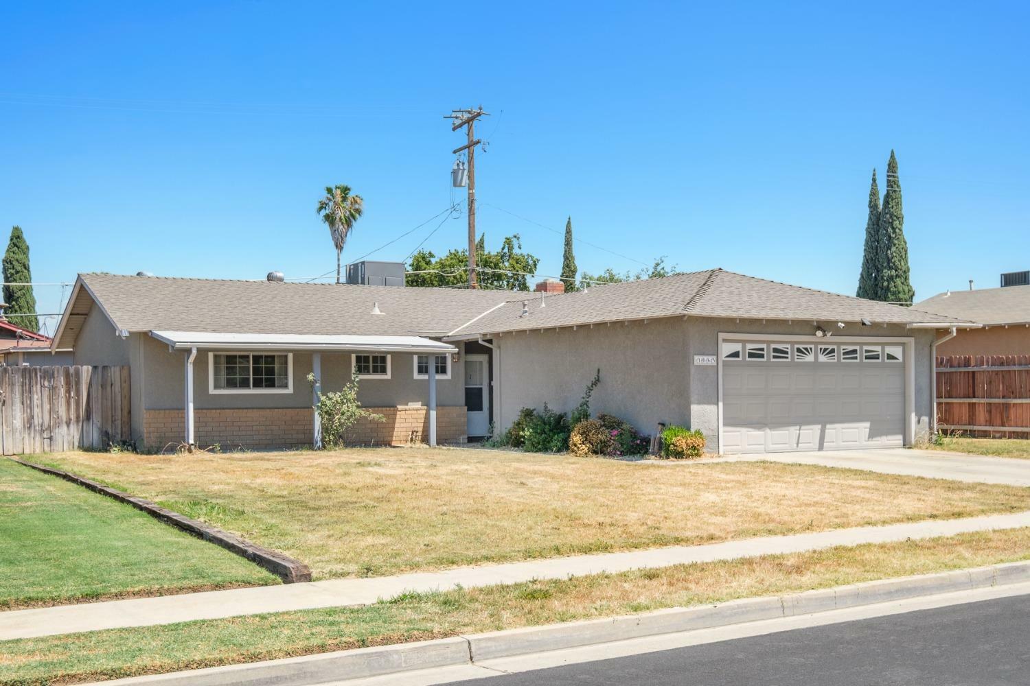 Property Photo:  1065 Lassen Drive  CA 93230 