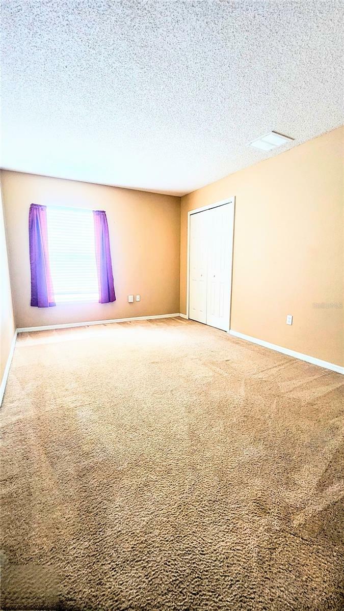 Property Photo:  818 Carrousel Lane  FL 34759 